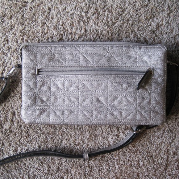 Nicole Miller silver quilted purse - Picture 7 of 15